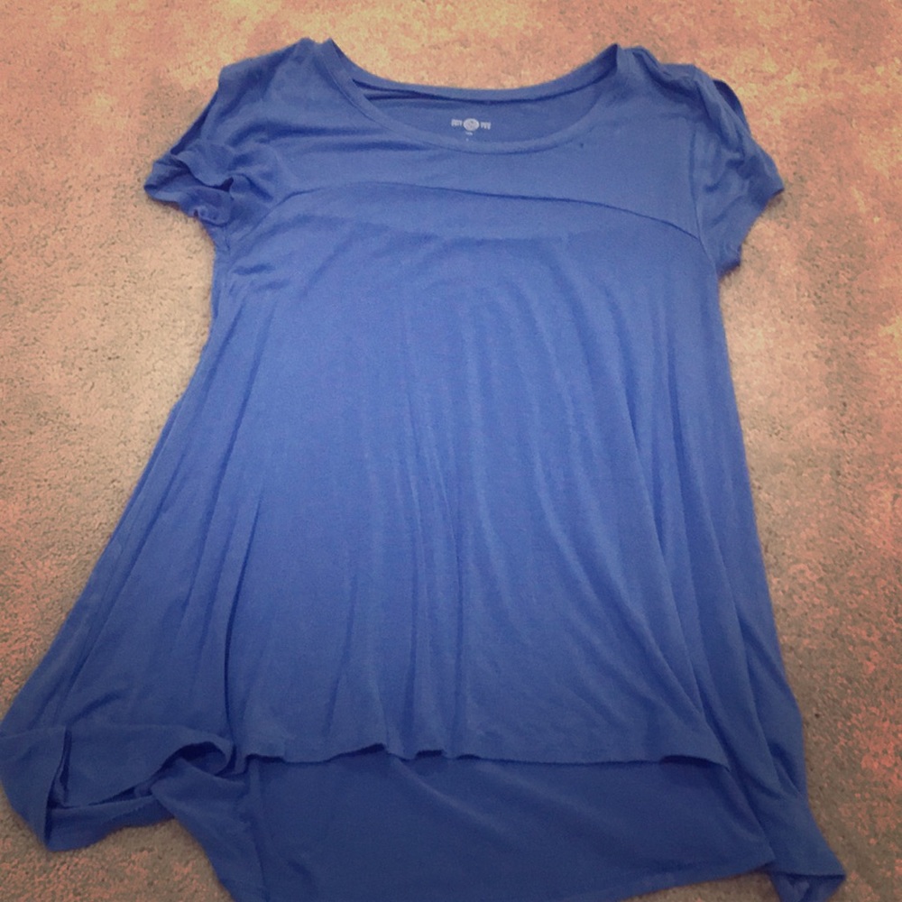 So t shirt
